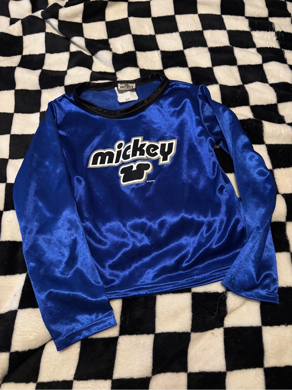 Girls size 6-7 long sleeve vintage Mickey jersey long sleeve